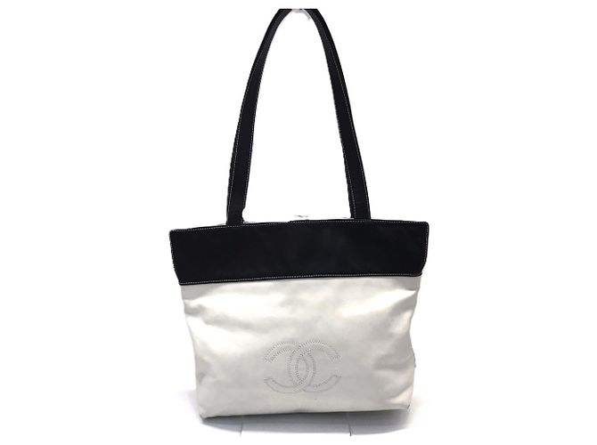 Chanel Bicolor Leder Tote Bag Weiß