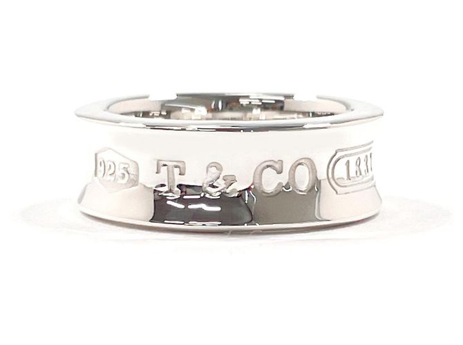 Anello Tiffany & Co. 1837 Medium Band in Argento 925