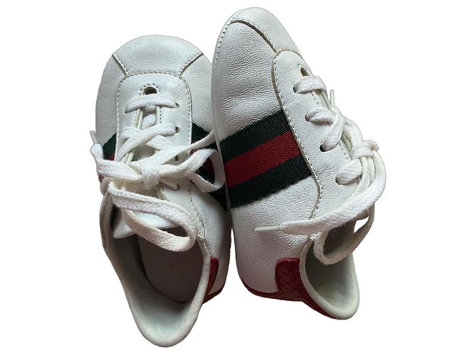Scarpine Gucci mis.17 in pelle bianca con strisce Web Bianco Rosso Verde
