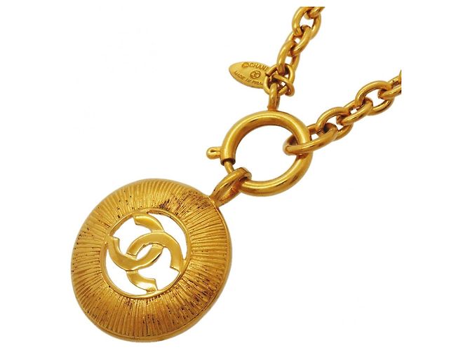 Collana Chanel placcata oro D'oro