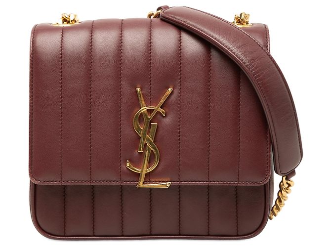 Borsa Vicky Chain Saint Laurent in agnello rosso con monogramma, misura Medium Bordò