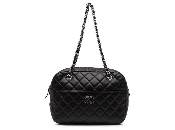 Chanel Black CC gesteppte Lammfell Camera Bag Schwarz