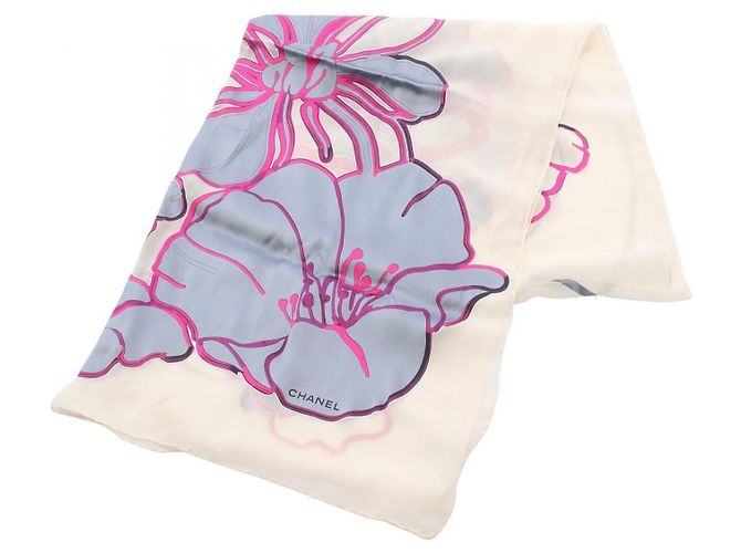 Echarpe de seda e viscose Camelia da Chanel Branco