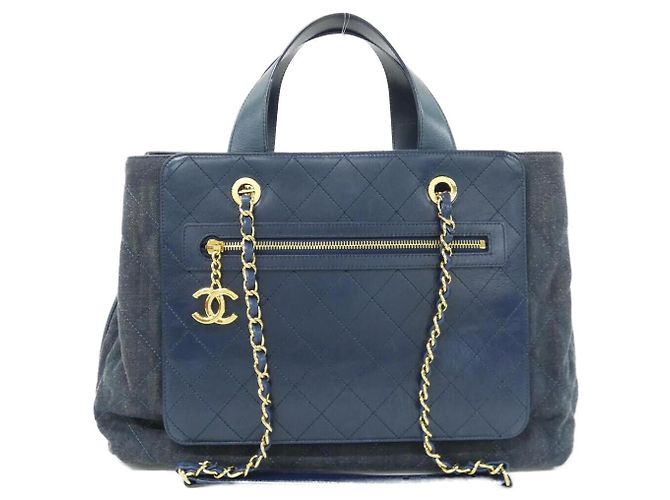 Borsa a tracolla Chanel in denim di vitello Blu