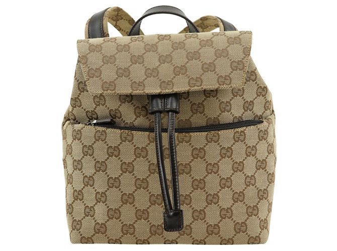 Mochila Gucci GG Canvas Marrom