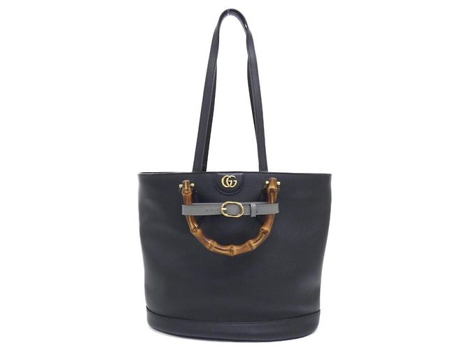 Borsa Gucci DIANA in pelle nera Nero