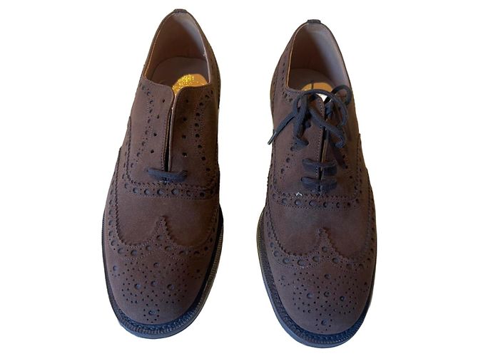 Church's Scarpe Stringate Brogue in Camoscio Marrone