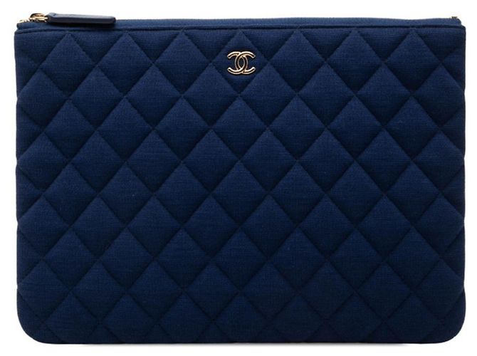 Clutch Chanel Matelassé Blu navy 
