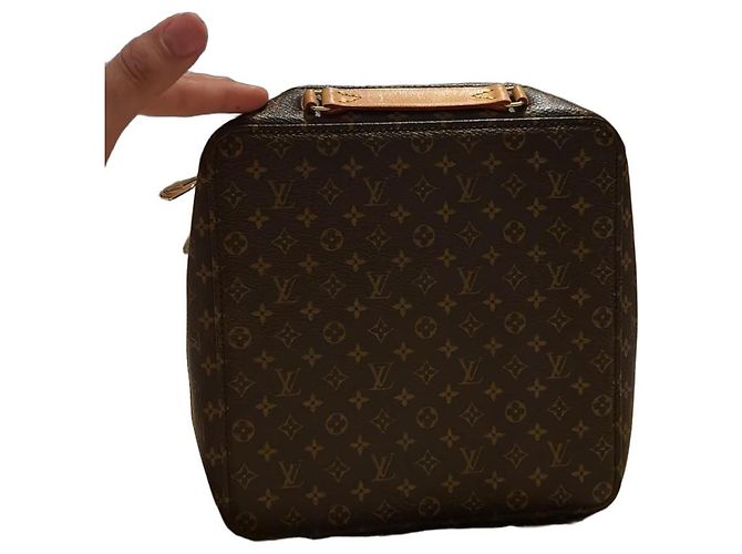 Louis Vuitton Monogram Canvas Vanity Marrone