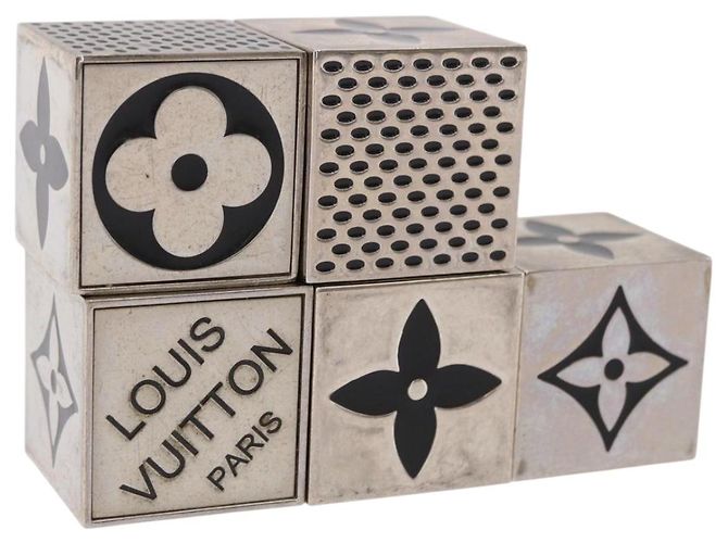 LOUIS VUITTON LV Cube Game metal Silver M99454 LV Auth 190676 Silvery