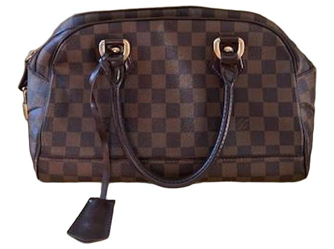 Bolsa Louis Vuitton para mulher em muito bom estado
