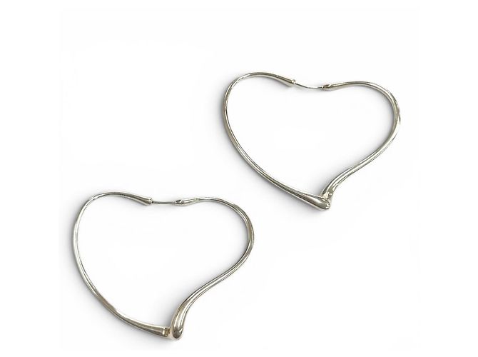 Orecchini a cerchio Elsa Peretti Open Heart di Tiffany & Co. Argento