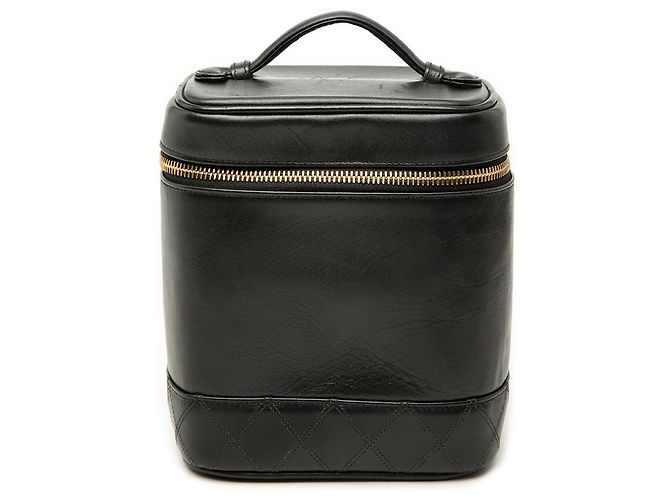 Chanel Vanity Case aus schwarzem Lammleder mit CC