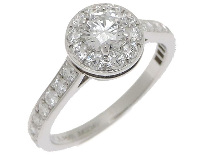 Icone Van Cleef & Arpels 0.32ct Diamond Ring 