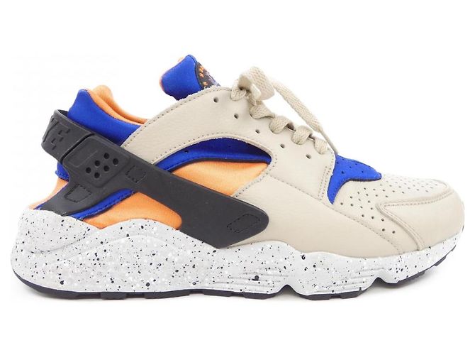 Autre Marque Nike Sneaker Blau Beige