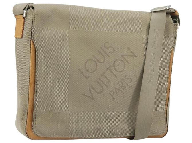 LOUIS VUITTON Bolso Messager Damier Geant Terre Domble M93031 LV Auth bs36034
