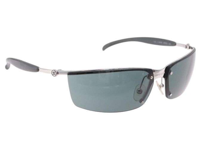 Gafas de sol CHANEL metal Verde CC Auth 192844M