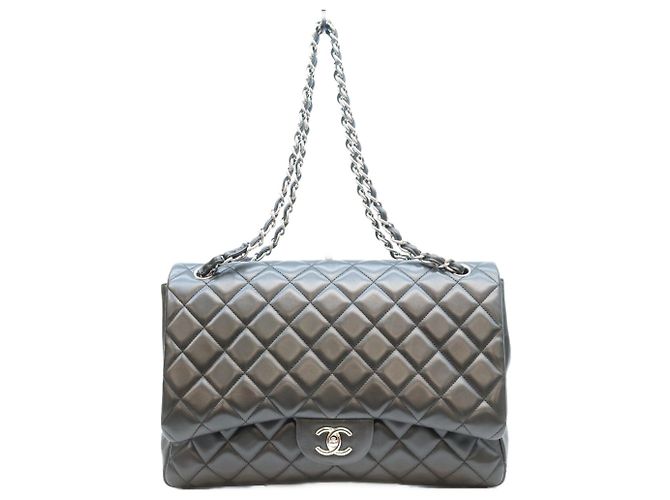 Borsa a tracolla Chanel Lambskin Single Flap Maxi Nero
