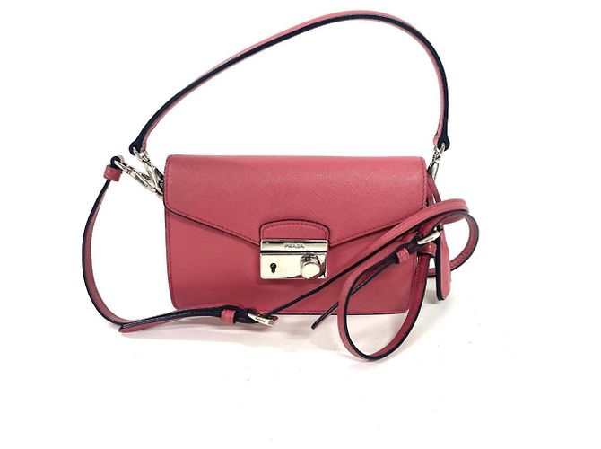 Bolsa de ombro Prada Saffiano rosa