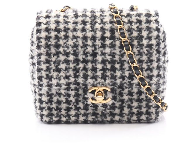 Borsa a Spalla Chanel Matelassé Houndstooth Nero Bianco