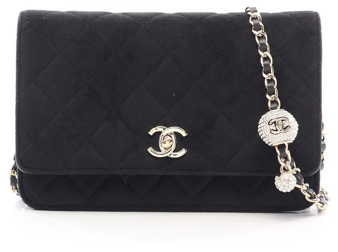 Bolsa de Ombro Chanel Matelassé com Strass Preto