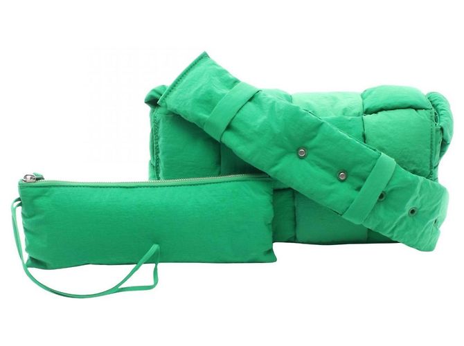 Borsa a tracolla Bottega Veneta Padded Tech Cassette Verde