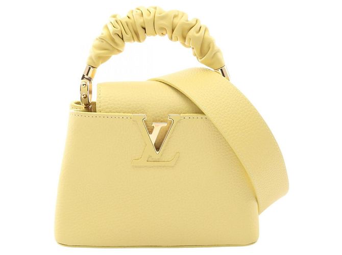 Bolsa Louis Vuitton Capucines Mini Chouchou Amarelo