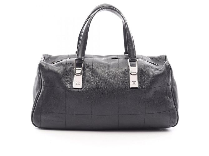 Borsa Chanel Chocolate Bar in nero