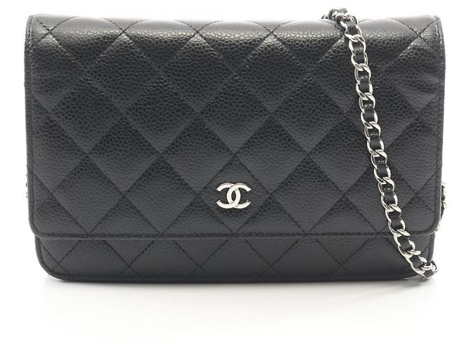 Bolsa de Ombro Chanel Matelassé Preta Preto