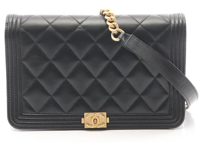 Borsa a tracolla Boy in agnello nero Chanel