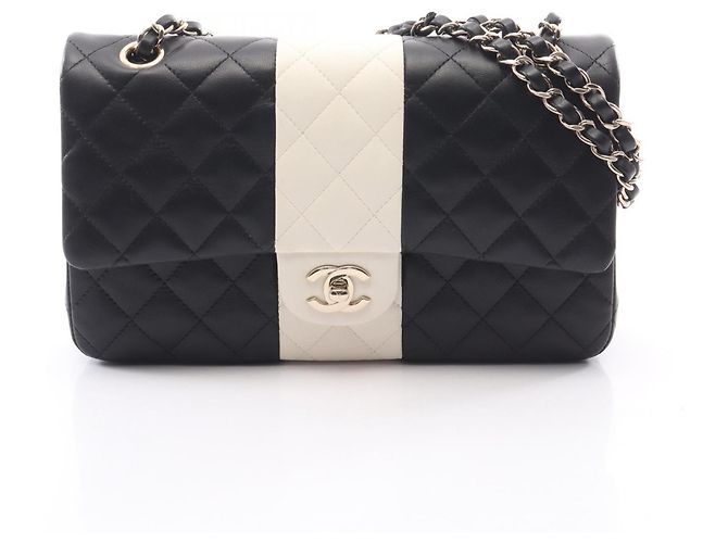Borsa a tracolla Chanel Matelassé Double Flap Nero Bianco