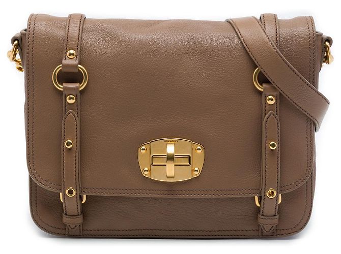 Miu Miu Bolsa transversal East West em couro de cervo Cervo marrom