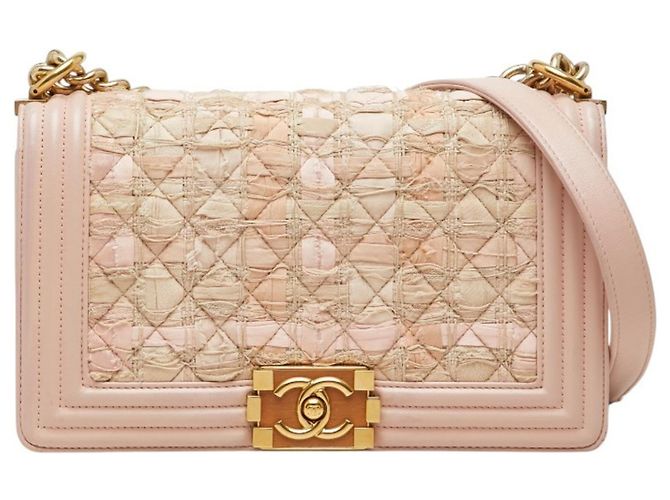 Bolsa de ombro em tweed rosa Chanel