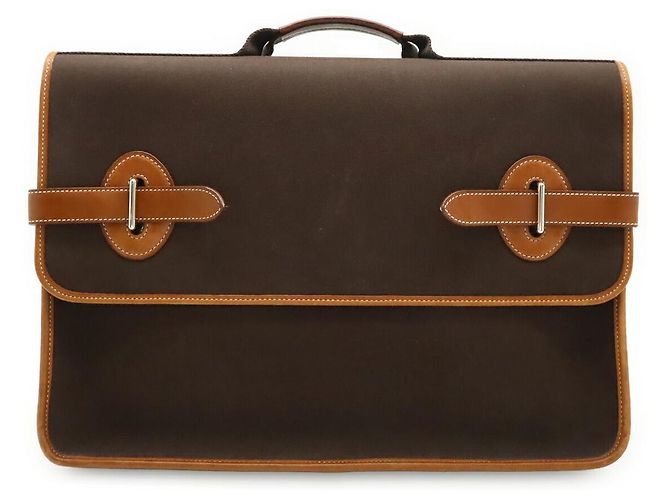 Hermès Pasta de couro Hermes Buenaventura MM Marrom