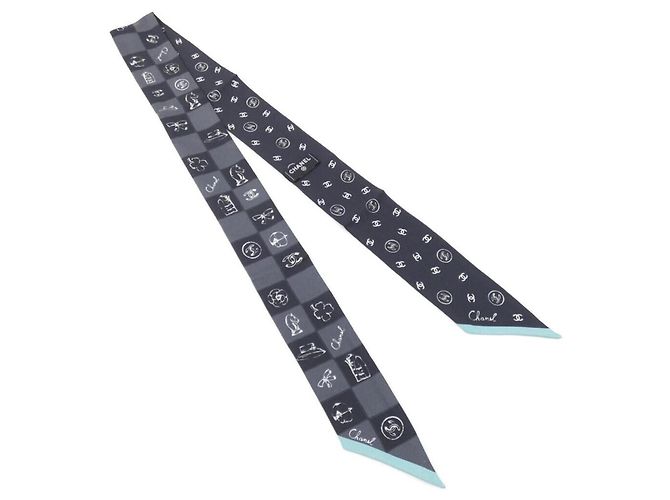 Timeless Cerchietto in seta Chanel AA8554 Nero Bianco Blu