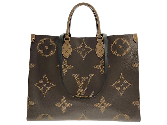 Bolsa Louis Vuitton Monogram Giant OnTheGo GM Marrom