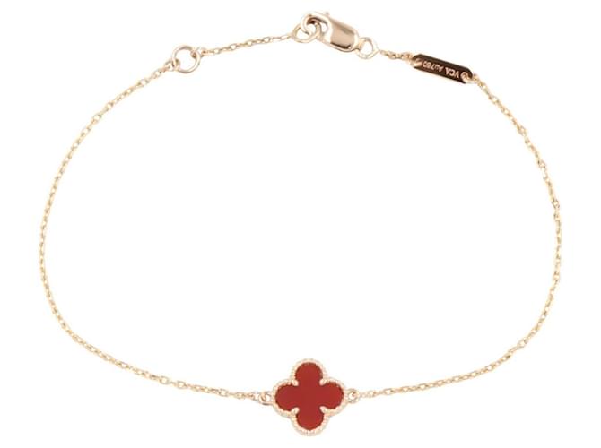 Bracciale Sweet Alhambra di Van Cleef & Arpels Rosso D'oro 