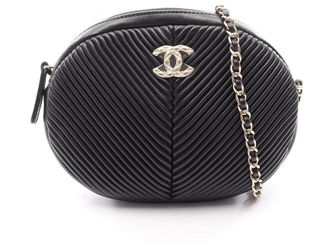Timeless Borsa a Spalla Chanel Oval Pleated Nero