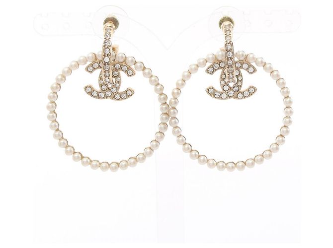 Boucles d'oreilles Chanel Coco Mark Circle Blanc Doré