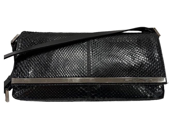 Fendi Tasche aus schwarzem Pythonleder