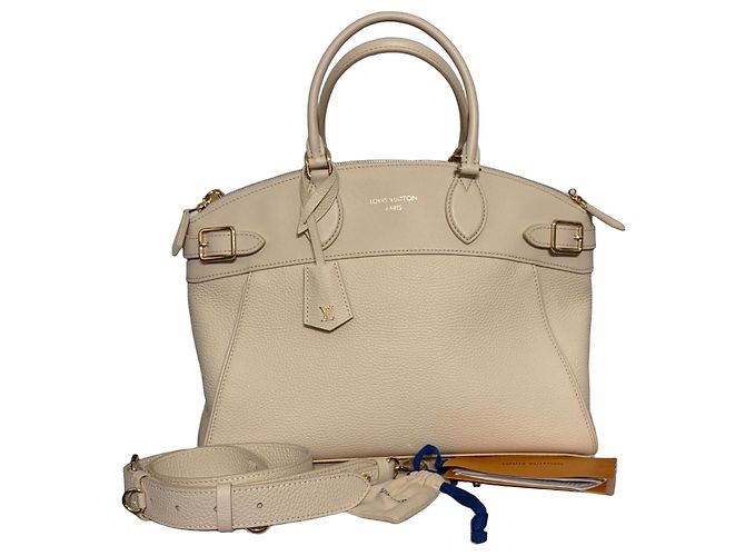 Louis Vuitton Vendôme MM Beige