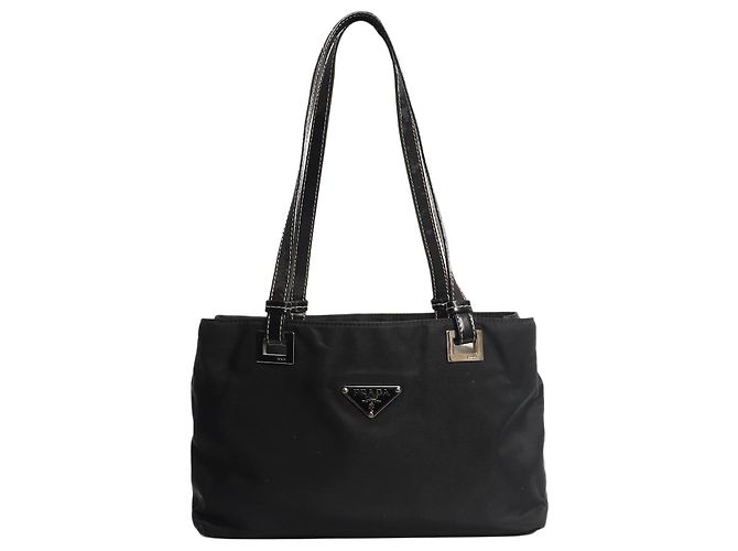 Prada Vintage Nylon Handtasche mit Tragegriff in Schwarz
