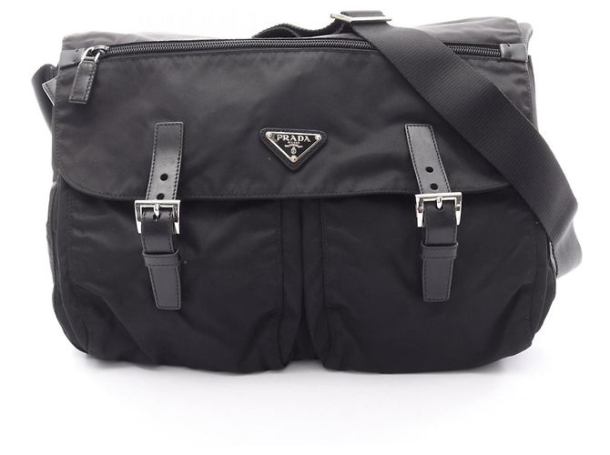 Bolsa de Ombro Prada VELA Preto