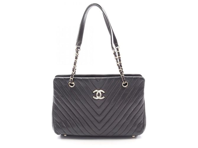 Sac cabas Chanel V-stitch Chevron Noir