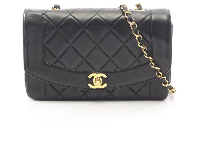 Borsa a Spalla Chanel Matelassé Diana Flap Nero