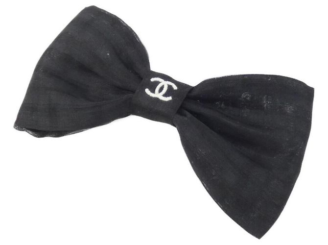 Timeless Barrette de seda Chanel preto e branco