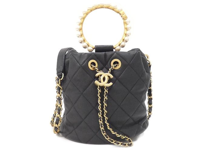 Borsa a tracolla in pelle nera Chanel AS2608 Nero