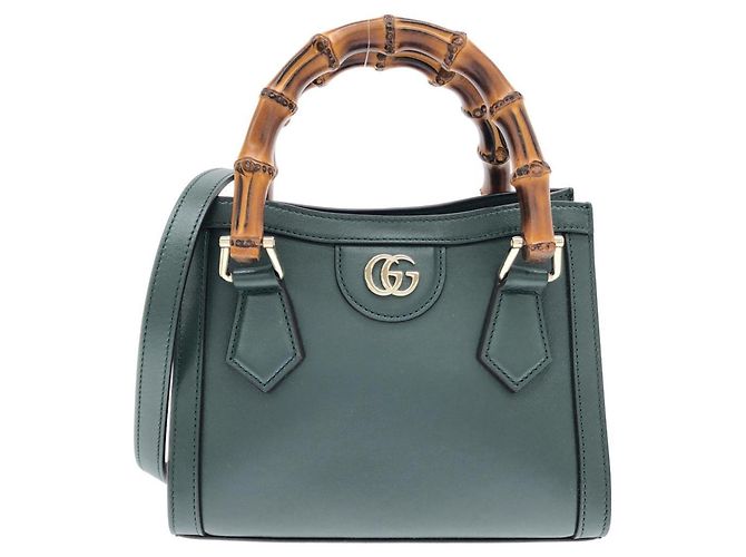 Bolsa Gucci DIANA em couro verde