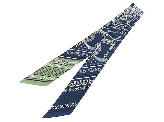 Hermès Blue Eperon d Or Bandana Seidentuch Twilly Blau