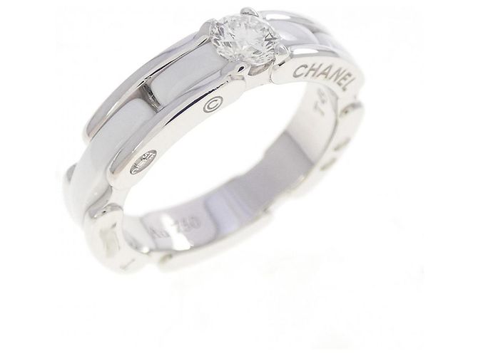 Anel de banda Chanel Ultra Collection